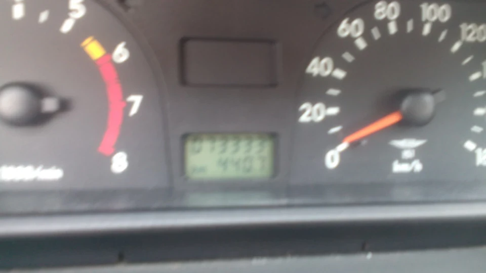 ЗАЗ 1103 червоний металік 1.2Li 4
