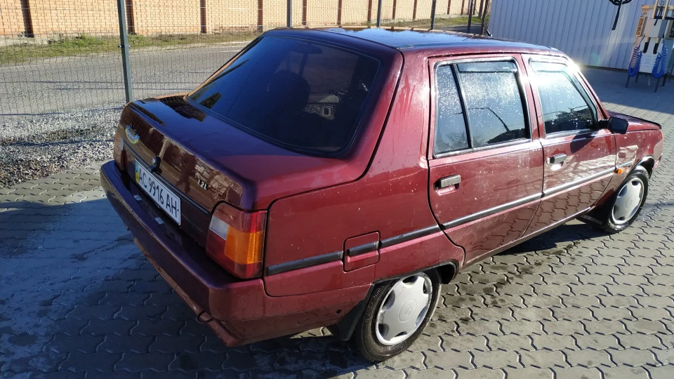 ЗАЗ 1103 червоний металік 2