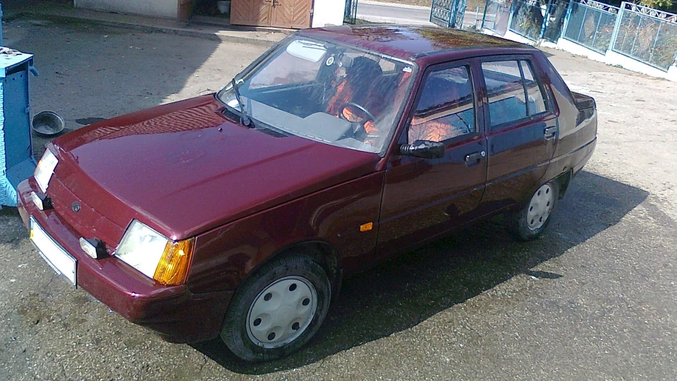 ЗАЗ 1103 червоний
