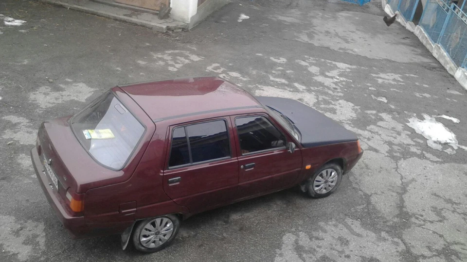 ЗАЗ 1103 червоний 2