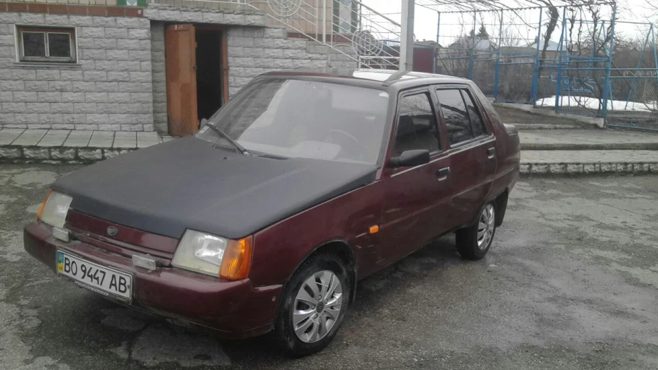 ЗАЗ 1103 червоний 3