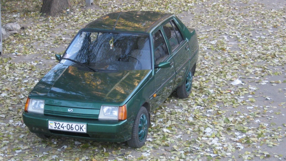 ЗАЗ 1103 Люкс