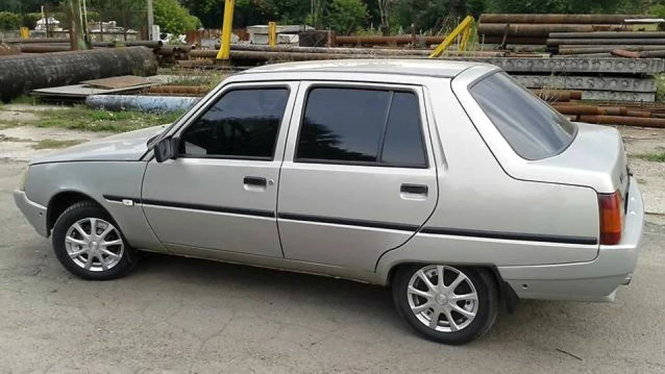 ЗАЗ 1103 Мій улюблений Таурег;) 4