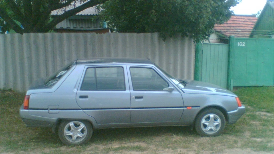 ЗАЗ 1103 Мушка) 5