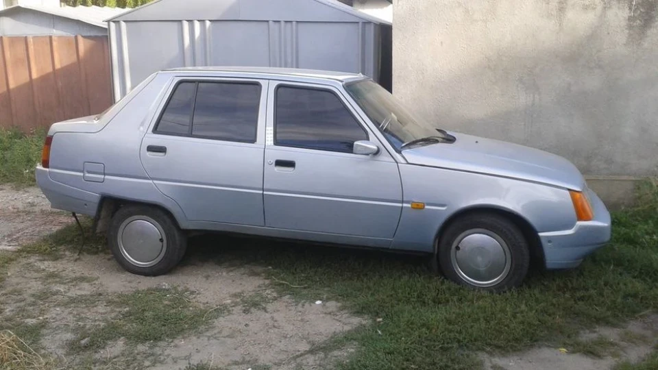 ЗАЗ 1103 низьколітаючий тазик