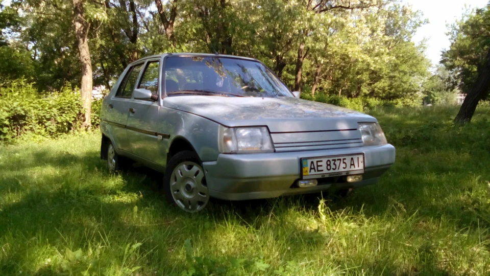 ЗАЗ 1103 Срібляста Виручалочка. 2