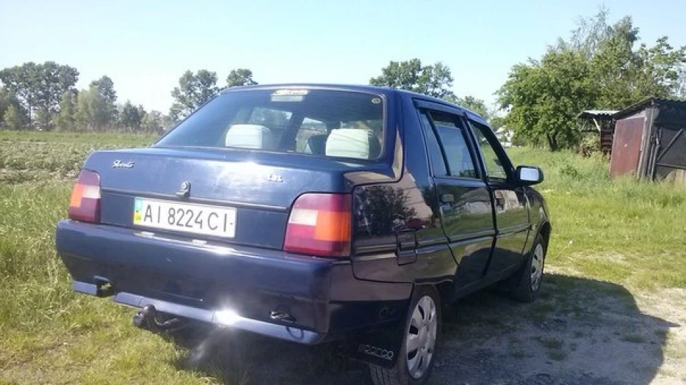 ЗАЗ 1103 синє відро D 5
