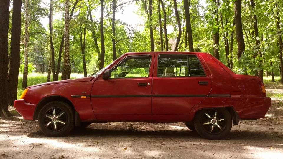 ЗАЗ 1103 Славушка 4
