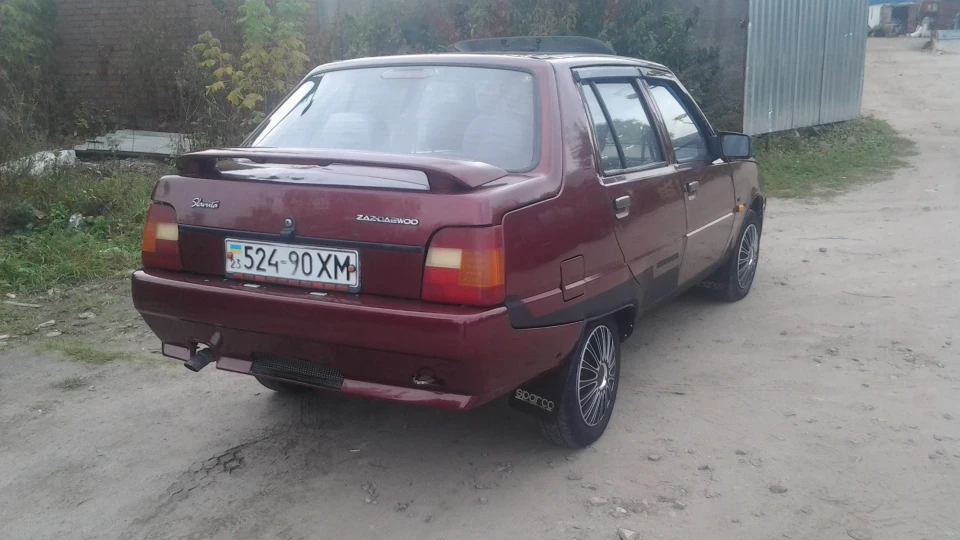 ЗАЗ 1103 Славута Колір гнила вишня 4