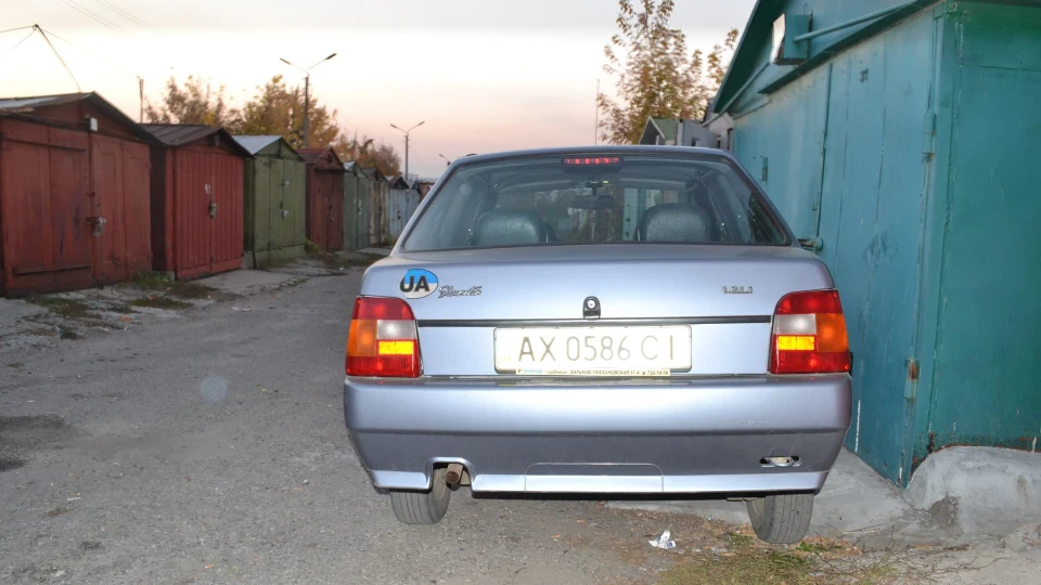 ЗАЗ 1103 Славута Люкс 4