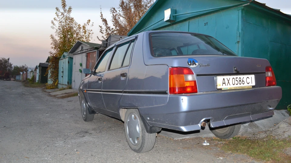 ЗАЗ 1103 Славута Люкс 5