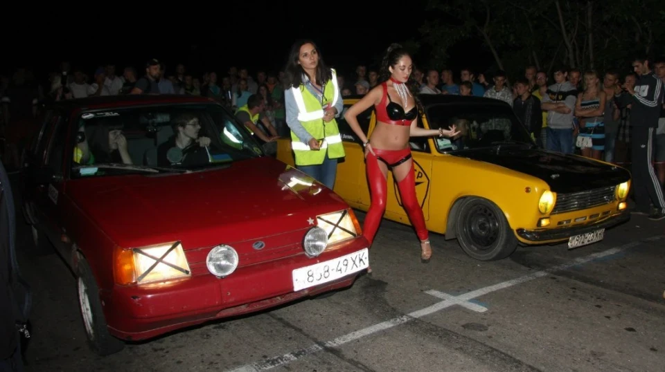 ЗАЗ 1103 _ Yellow racing 5