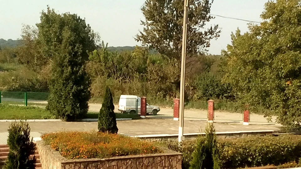 ЗАЗ 1105 4