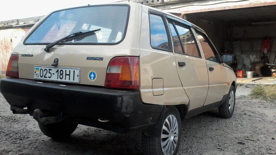 ЗАЗ 1105 2