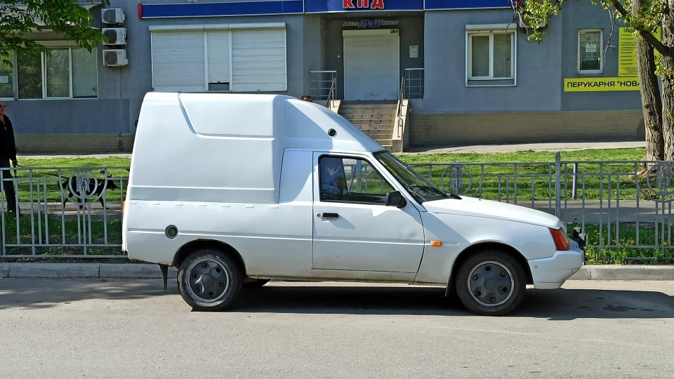 ЗАЗ 1105 2