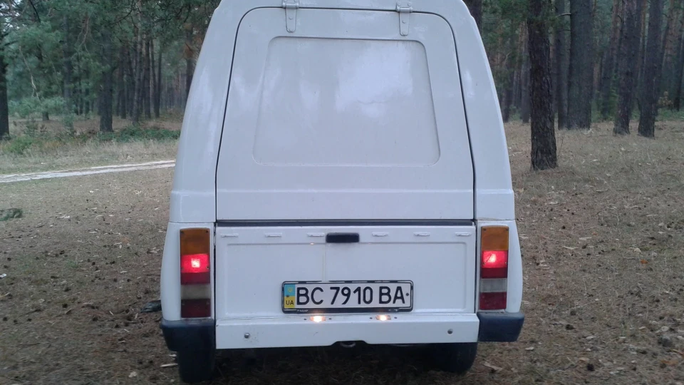 ЗАЗ 1105 і моя 1102 2002 рік дзижчання 3