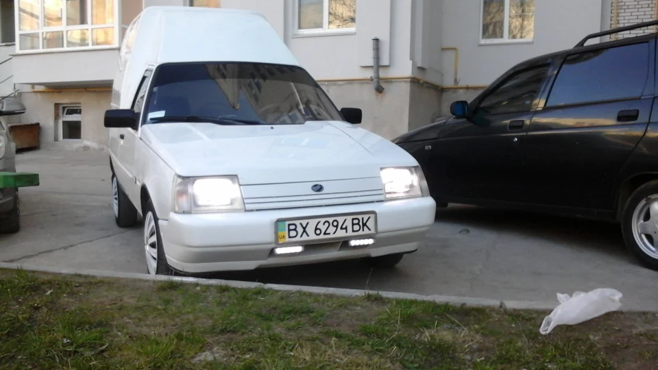 ЗАЗ 1105 Touareg 1,3 sport cupe) 3