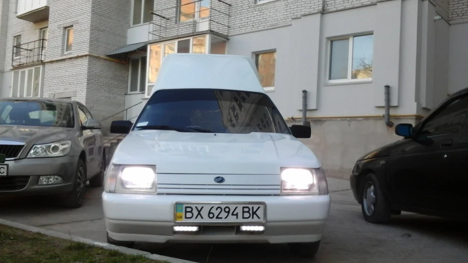 ЗАЗ 1105 Touareg 1,3 sport cupe) 4