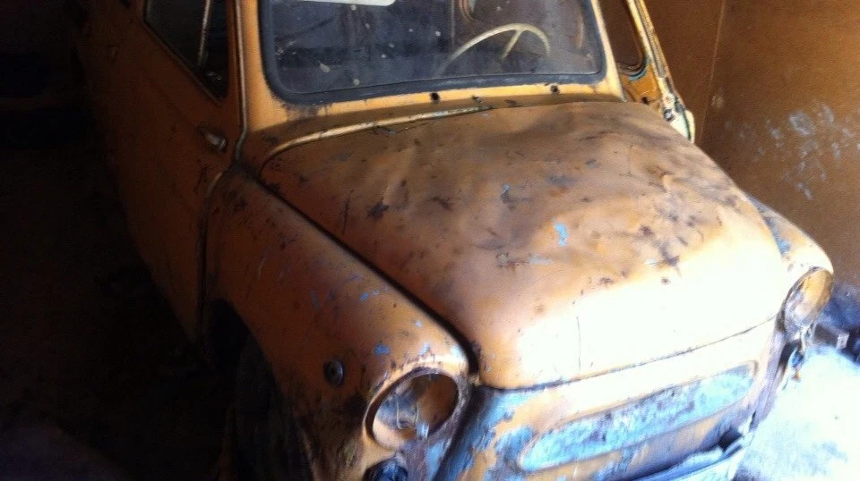 ЗАЗ 965 труп