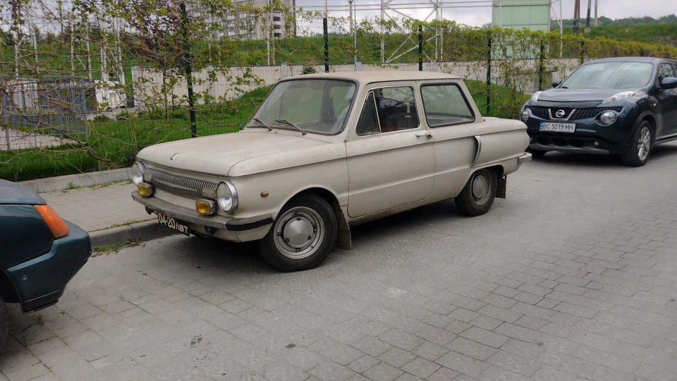 ЗАЗ 966