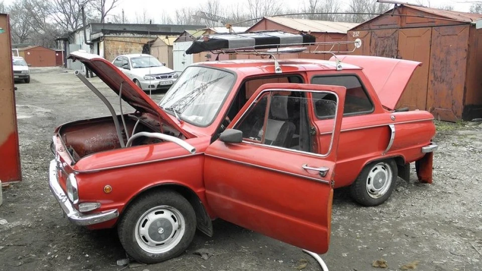 ЗАЗ 968 1600 рубін 4