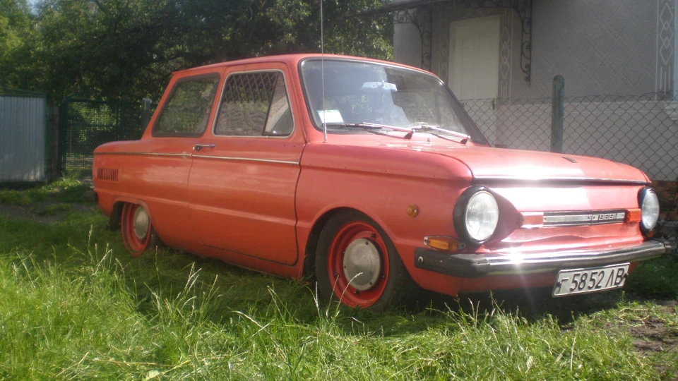 ЗАЗ 968 M '85 натер пузо 3
