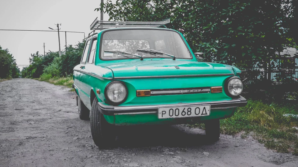 ЗАЗ 968 МГ Весняна зелень 3