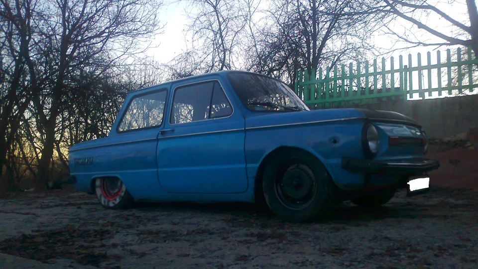 ЗАЗ 968 Небесного кольору 2