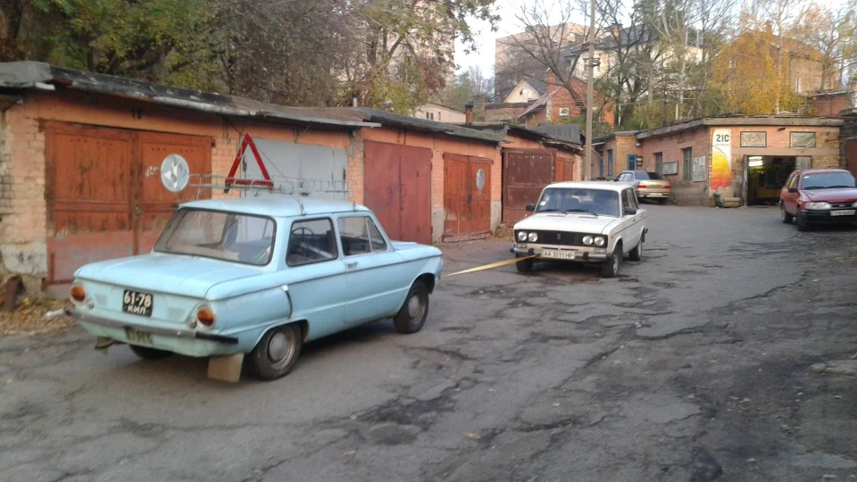 ЗАЗ 968 небесного кольору