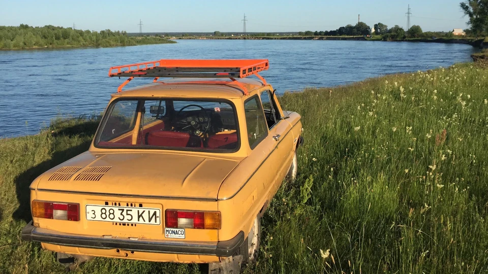 ЗАЗ 968 Охра-золотиста 3