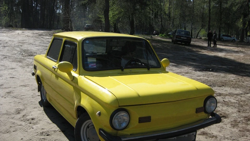 ЗАЗ 968 жовтий субмарина 3