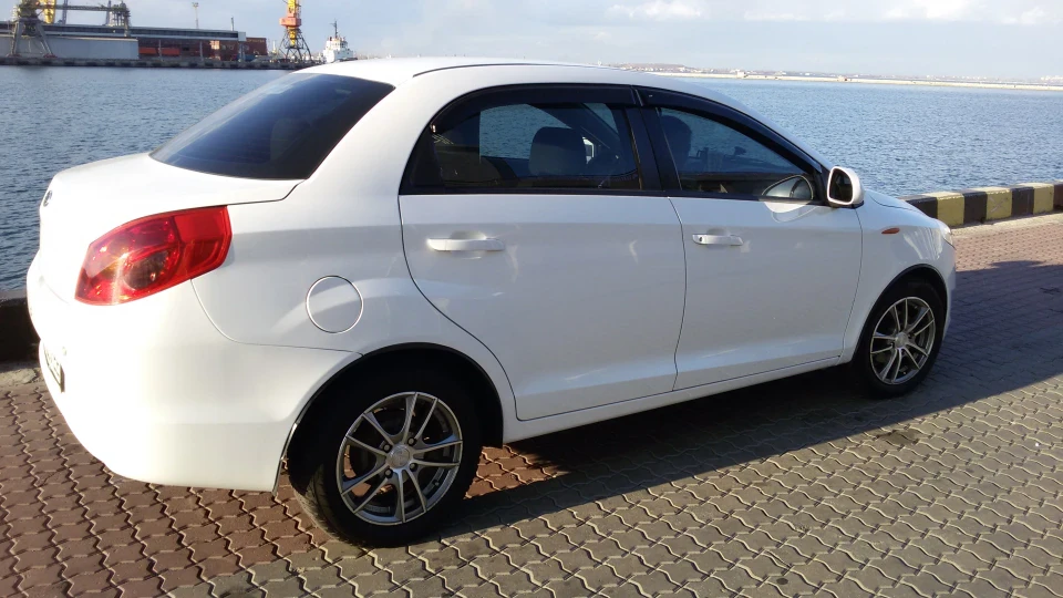 ЗАЗ Forza 1.5 3