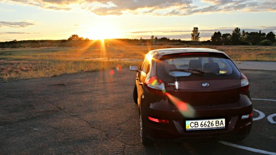 ЗАЗ Forza темний гранат 1.5L 109hp 3