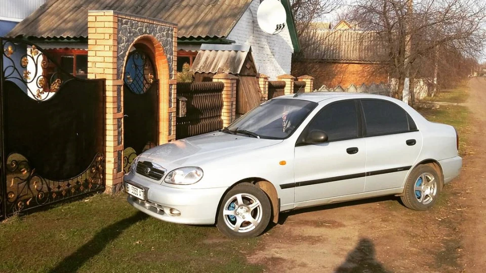ЗАЗ Lanos 1.5 SE 2