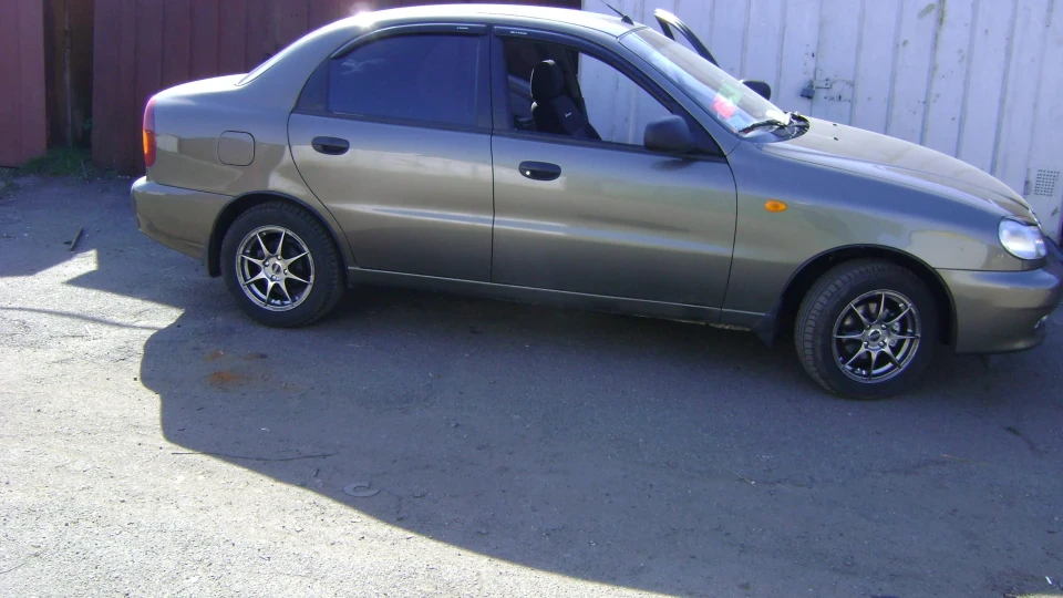 ЗАЗ Lanos 1.5 SE 2