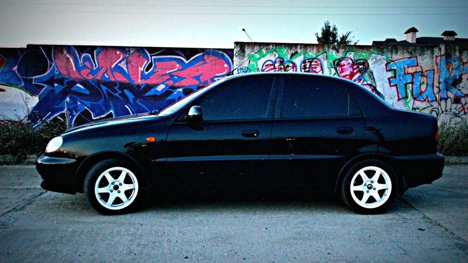 ЗАЗ Lanos чорний 3