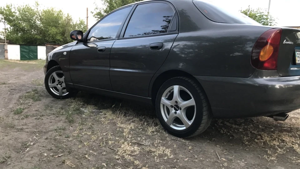 ЗАЗ Lanos $€ 2