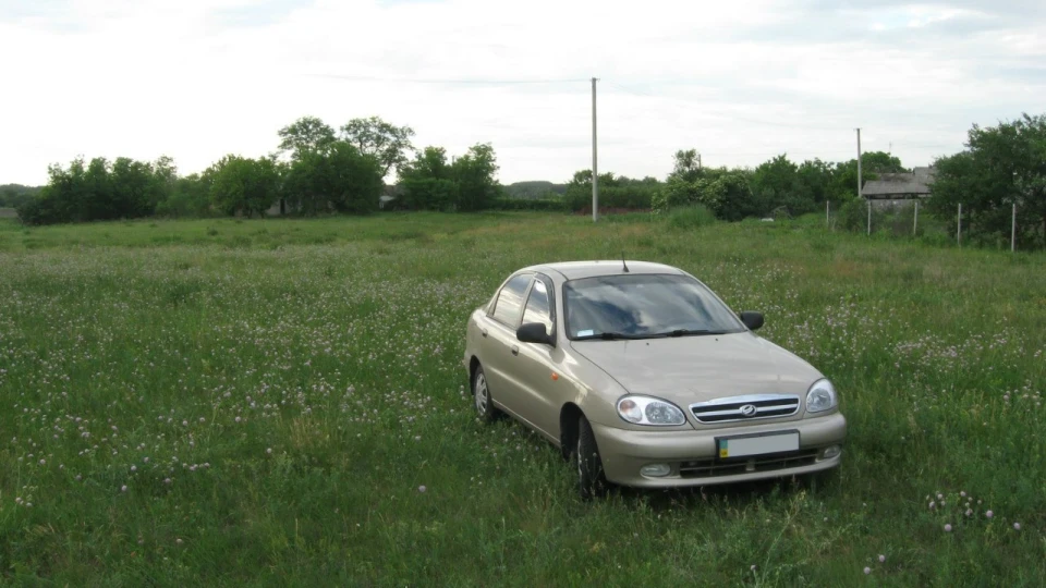 ЗАЗ Lanos NoName ) 2