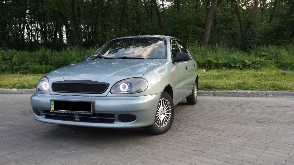 ЗАЗ Sens Exclusive 3