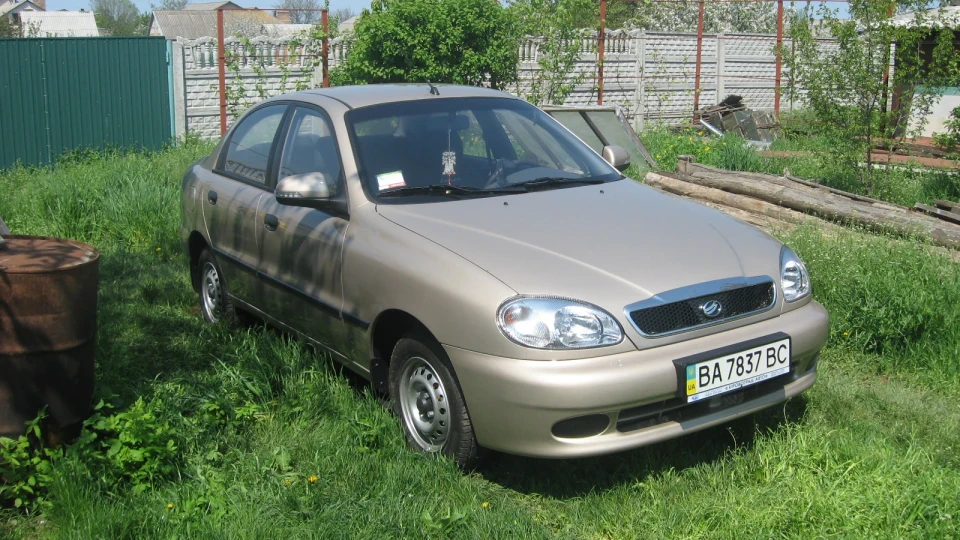 ЗАЗ Sens срібляста мідь 5