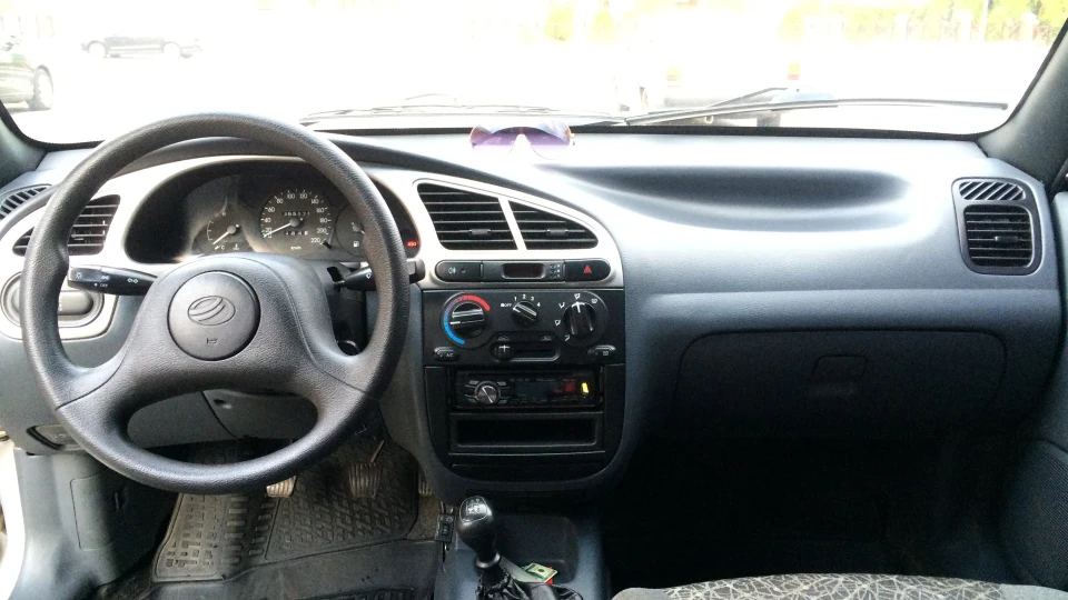 ЗАЗ Sens SX Ракель