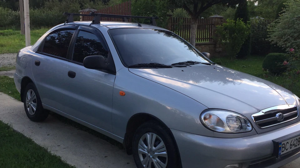 ЗАЗ Sens SX 4