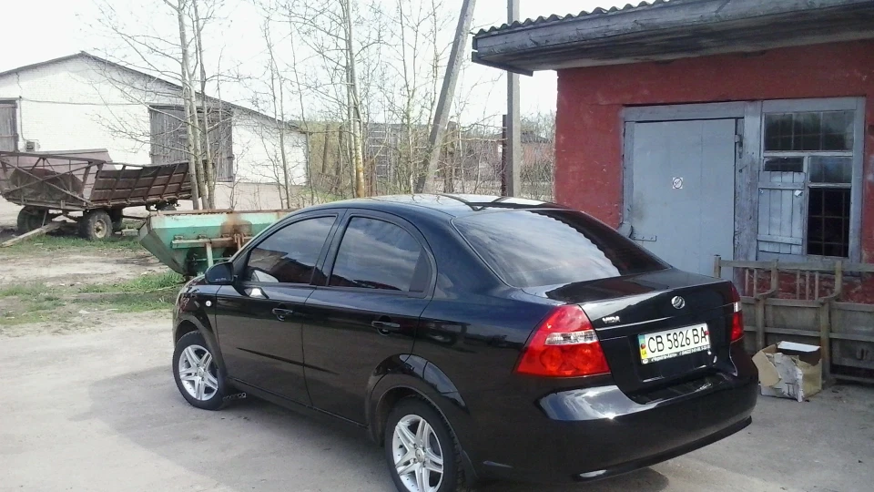 ЗАЗ Vida 4