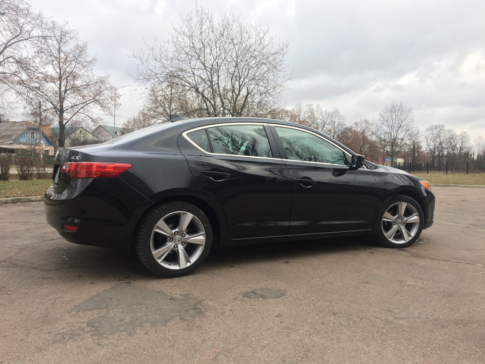 Продаж Acura ILX 4
