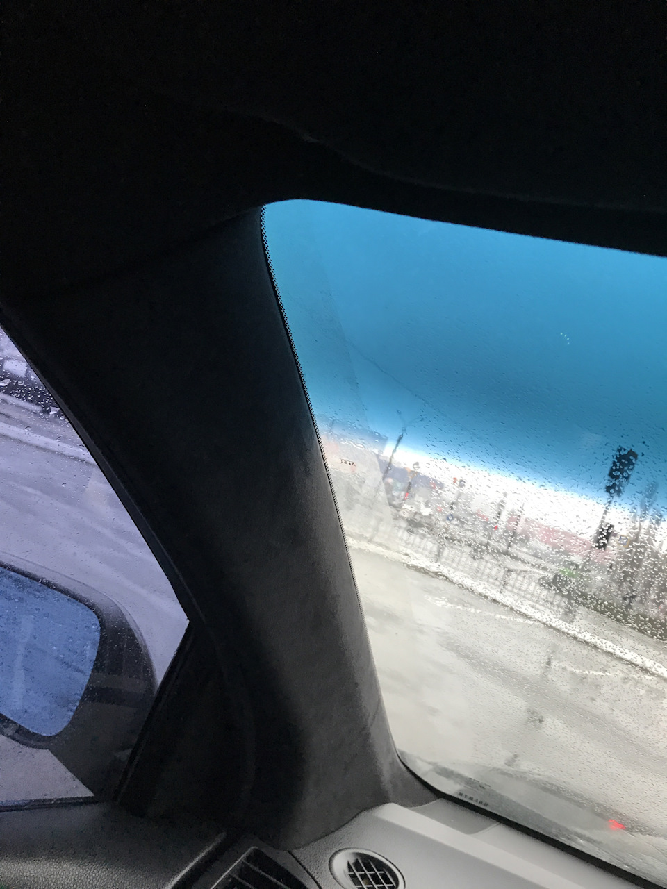 Стеля в алькантару 2