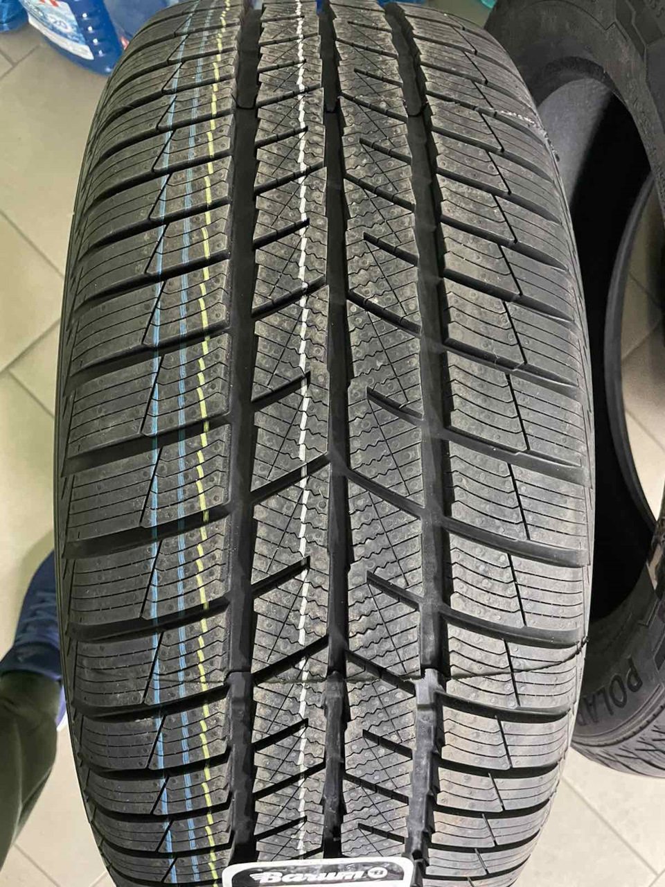 -=Нова Зима BARUM Polaris 5 255/50R19=- 5