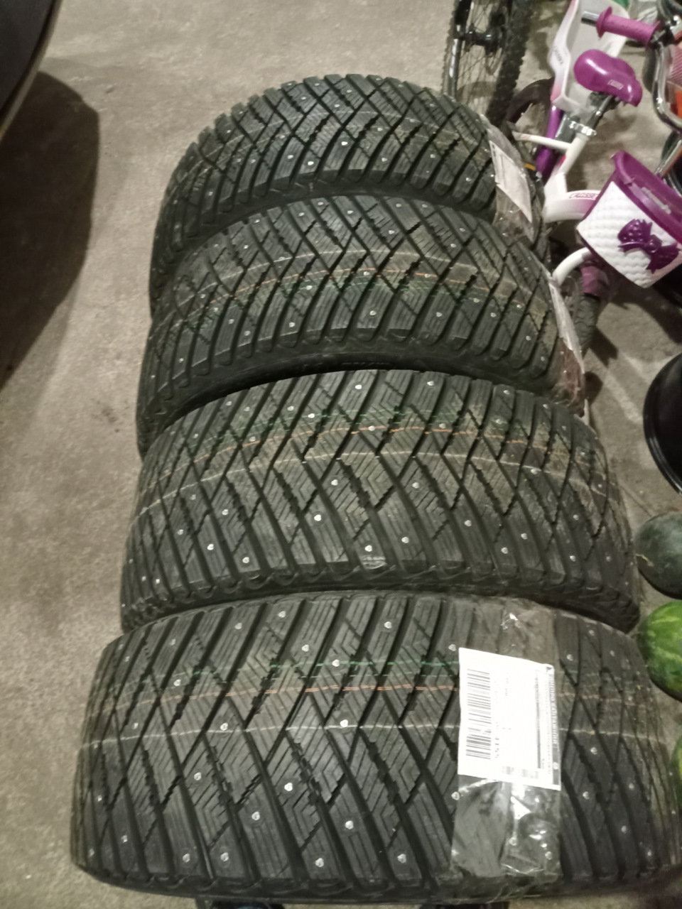 Прийшли зимові черевики, Goodyear UltraGrip Ice Arctic SUV 255/50 R19 111T XL FP (шип) 2
