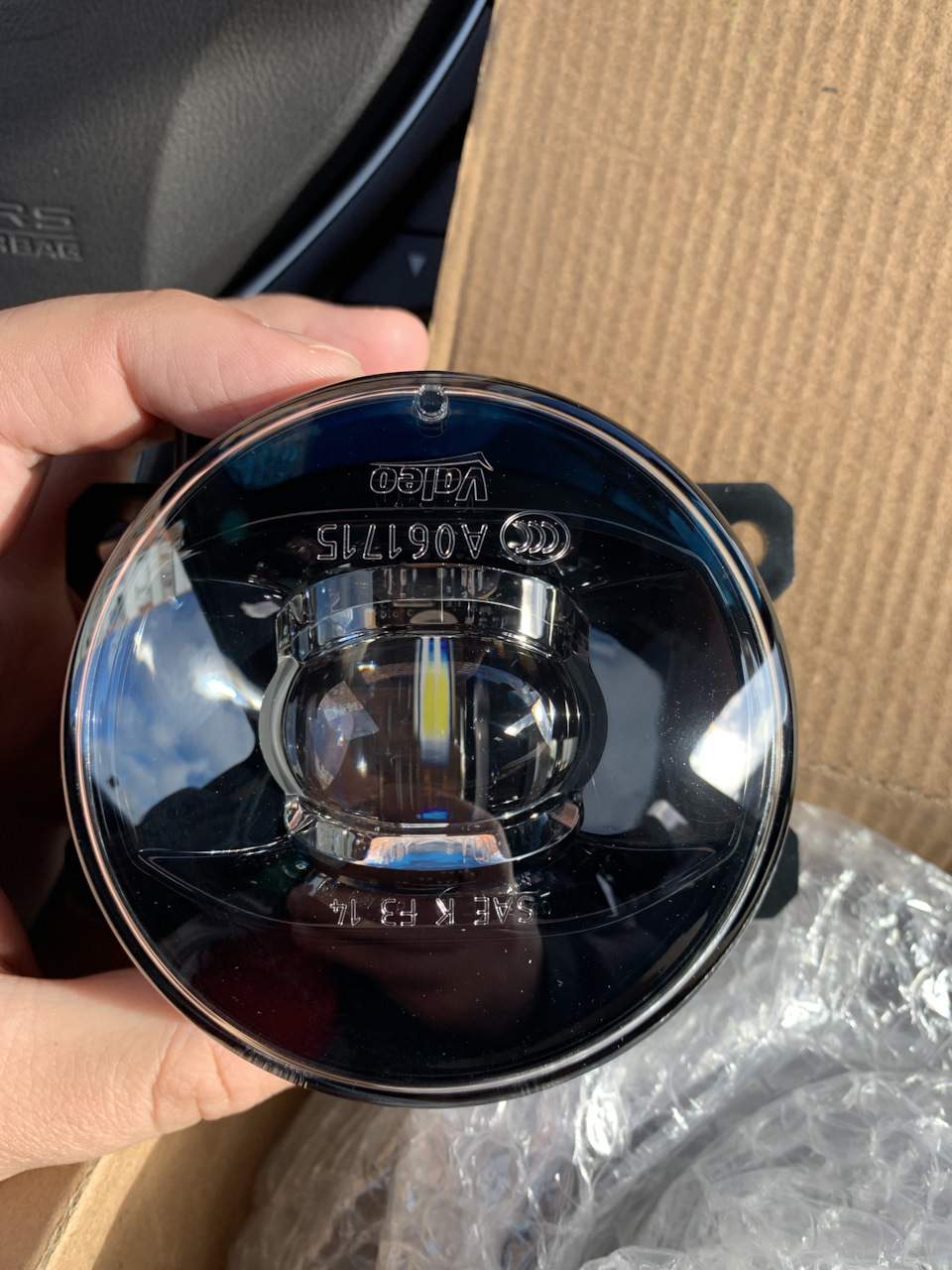 Протитуманки 047414 valeo лінзовані led 2