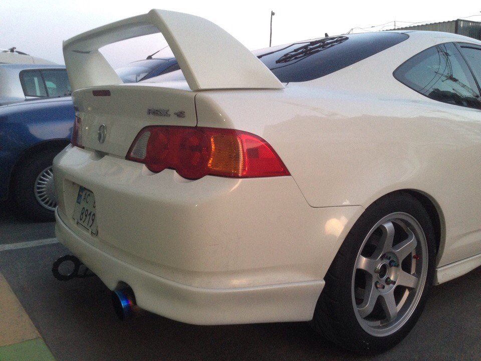 Пластиковий капот, спойлер Type-R та губи 5