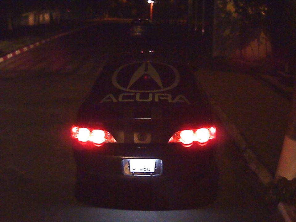 Acura rsx під ліхтарем. 2